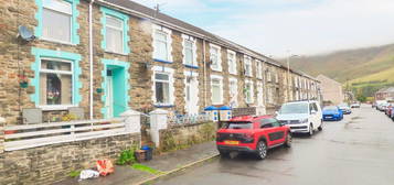 3 bed terraced house for sale