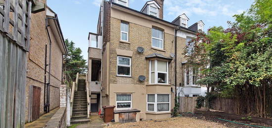 Flat for sale in Kingston Road, London SW19