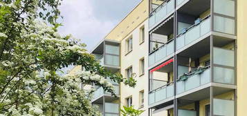 2 Zimmerwohnung Balkon sucht Euch!