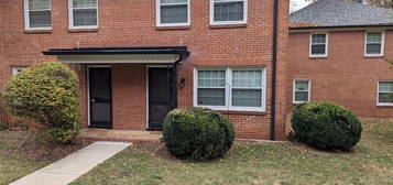 200 N Laurel Ave Apt 5B, Charlotte, NC 28207