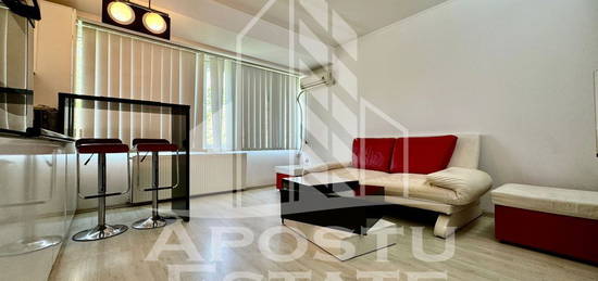 Apartament tip studio, design modern, bloc 2011, zona Ara...