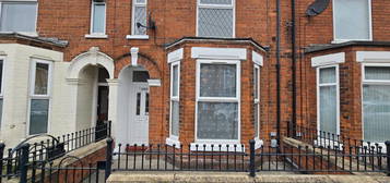 3 bed terraced house to rent