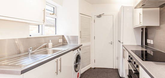 Shared accommodation to rent in Marlborough Road, Oxford OX1