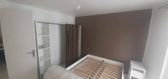 A LOUER - Appartement T2 meublé 28 M2 PARIS 18E