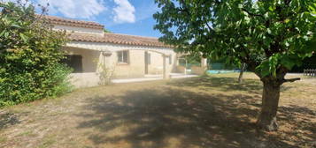 PUYRICARD VILLA T5 SUR 1000 M² DE TERRAIN