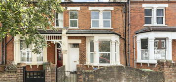 Flat for sale in Macoma Road, Plumstead SE18