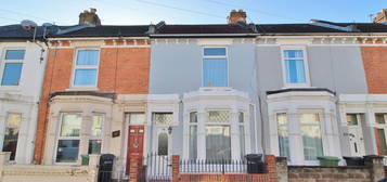 3 bed terraced house for sale