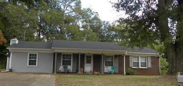 119 Kate St, Enterprise, AL 36330