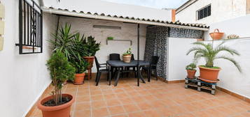 Chalet adosado en venta en calle Granada