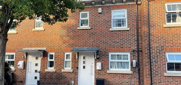 3 bed terraced house for sale