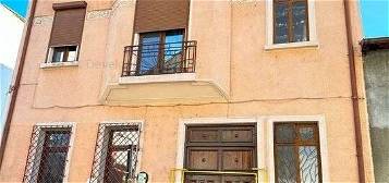 Apartament 3 camere in vila | Cismigiu - Strada Crisana | Renovat
