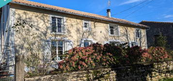 Maison spacieuse et au calme à Beaussais-Vitré