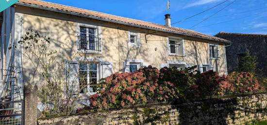 Maison spacieuse et au calme à Beaussais-Vitré