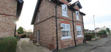 2 bedroom semi-detached house for sale