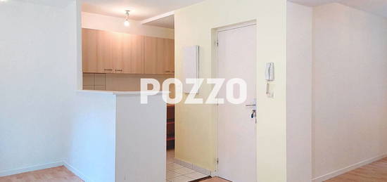 Location appartement 4 pièces 82 m²