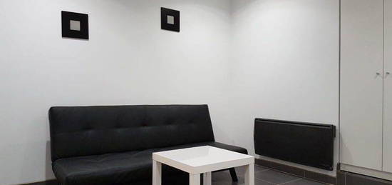 Studio meuble wifi Paris 35 mn RER D