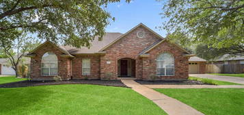 602 Benchmark Dr, College Station, TX 77845