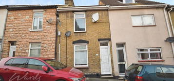 Terraced house to rent in Sturla Road, Chatham ME4