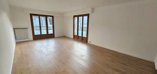 Appartement  à louer, 2 pièces, 1 chambre, 75 m²