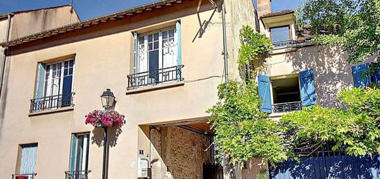 Maison de ville  à vendre, 6 pièces, 4 chambres, 120 m²