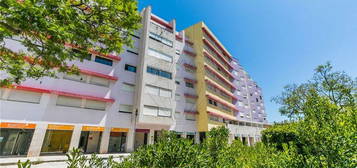 Apartamento T3 para arrendar em Lisboa