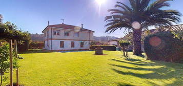 Chalet en barrio Villabáñezcarmen en Castañeda