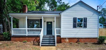 517 S Lewis St, Lagrange, GA 30240