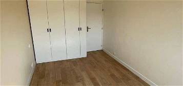 Appartement  à louer, 3 pièces, 2 chambres, 68 m²