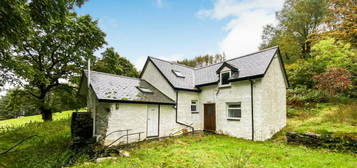 Detached house for sale