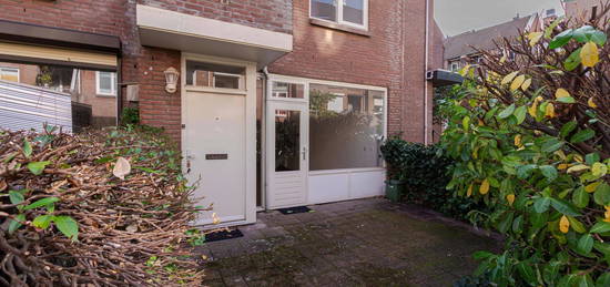 Zwanenstraat 23