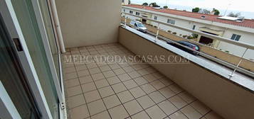 Apartamento T2 São Felix da Marinha