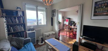 Appartement  à vendre, 3 pièces, 2 chambres, 68 m²