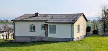 Charmanter Bungalow in ruhiger Südhanglage mit Blick auf den Traunstein