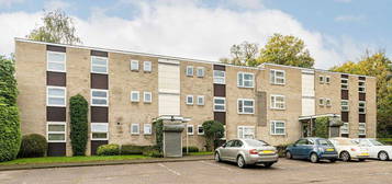 Flat for sale in Hepple Close, Isleworth TW7