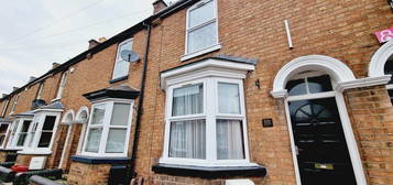 2 bedroom terraced house