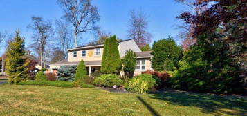 11 Vivian St, Lincoln Park, NJ 07035