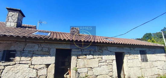 Finca rústica en venta en Valadares - Beade