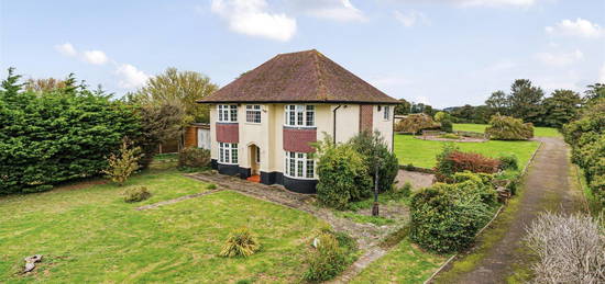 4 bed detached house for sale