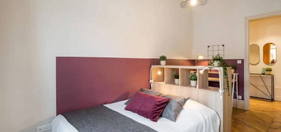 Appartement meublé  à louer, 3 pièces, 3 chambres, – m²