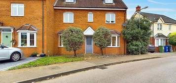 4 bedroom semi-detached house