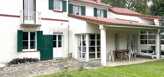 Maison  à vendre, 7 pièces, 4 chambres, 168 m²