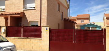 Chalet pareado en venta en  Alamo, 10