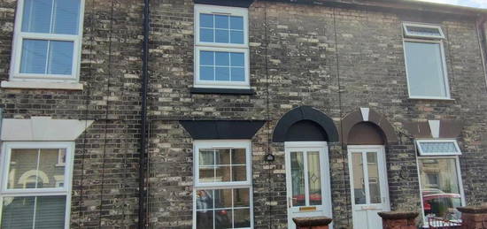 2 bedroom terraced house