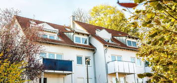 Exklusive-, lichtdurchflutete 2-Zi. Maisonette-Wohnung bei Hersbruck, 2 Balkone, EBK, offener Kamin