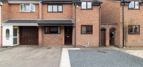 5 bedroom semi-detached house