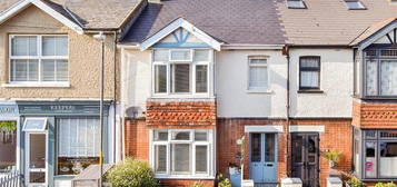 4 bed terraced house for sale