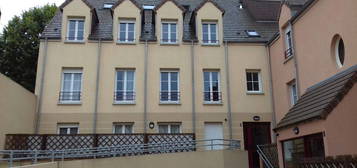 Bel appartement à Epernon