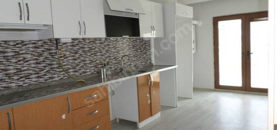 Eskişehir Tepebaşı Çamlıca Mahallesi 145 m2 Kiralık 4+1 Daire