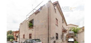 Appartamento all'asta in via S. d'Acquisto, 41