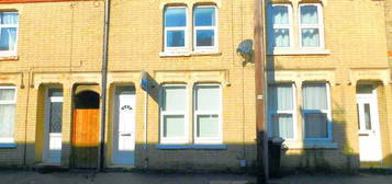 3 bedroom terraced house